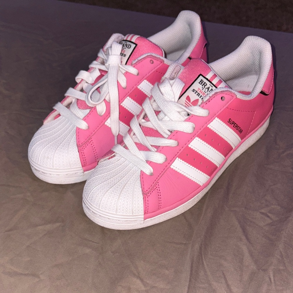 Adidas Superstar Sneakers